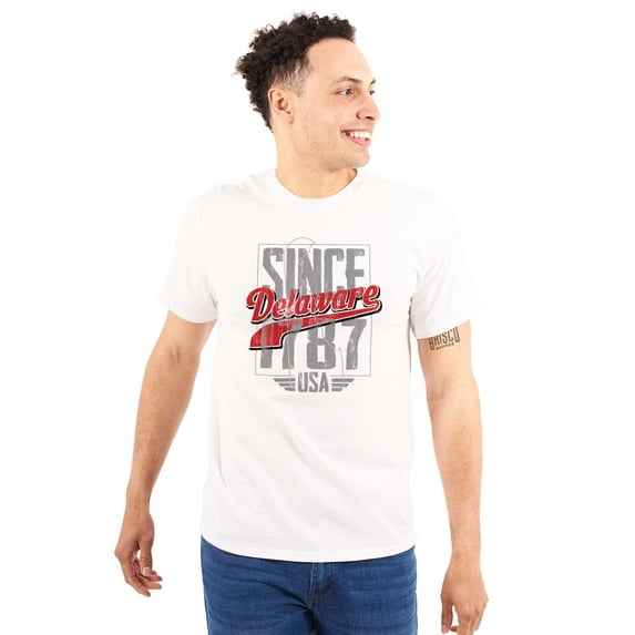 Delaware Vintage Athletic Letters Men's Graphic T Shirt Tees Brisco Brands S
