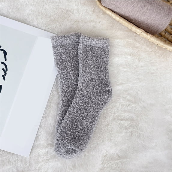 Delayuji Fuzzy Socks Unisex Thick Coral Fleece Long Socks Non Shedding Solid Color Winter Warm Indoor Floor Sleep Socks Four Season Daily Casual Slipper Socks