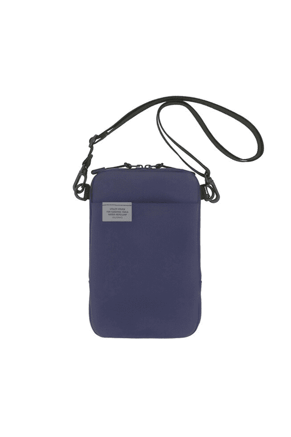 Water Repellent Inner Carrying Smartphone Bag: 5.1 in. x 8 in. (Dark Blue)