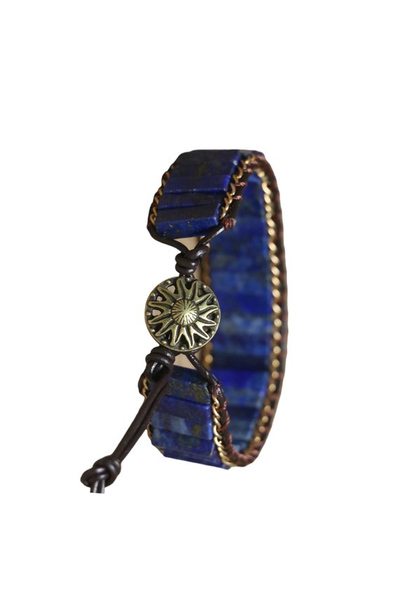 Delicate Adjustable Gold Chain Fashion Wrist Jewelry Suitable for Daily Fashion