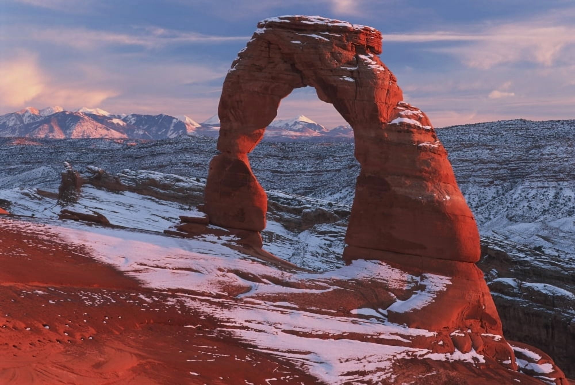 Delicate Arch At Sunset In Winter In Arches National Park Utah Usa Canvas Art - Natural Selection Robert Cable Design Pics (36 x 24)