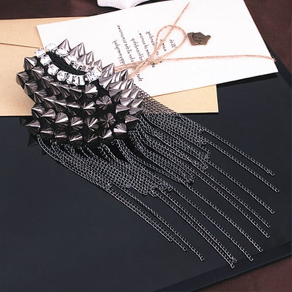Delicate Men Women Classical Rivet Long Chain Punk Tassel Epaulette Shoulder Jewelry Brooch Clothing Accessories BLACK STYLE 1