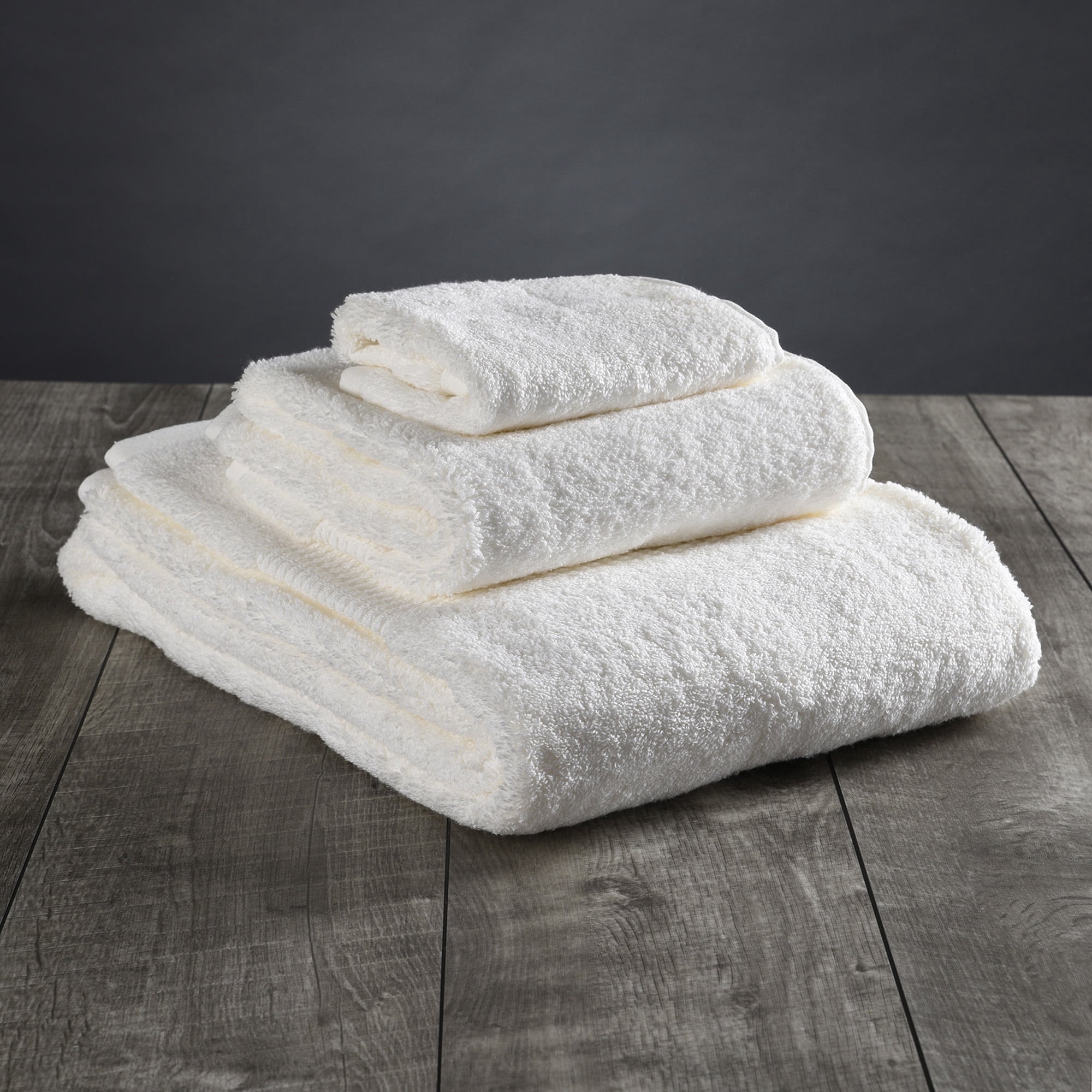 Delilah Home - 100% Organic Bath Towel Set - High Quality, Ultra-Soft, & Absorbent Turkish Organic Cotton Spa Towels - Eco-Friendly & Vegan (Three pieces Set-One Face/Hand/Bath Towels), Iovry Towels