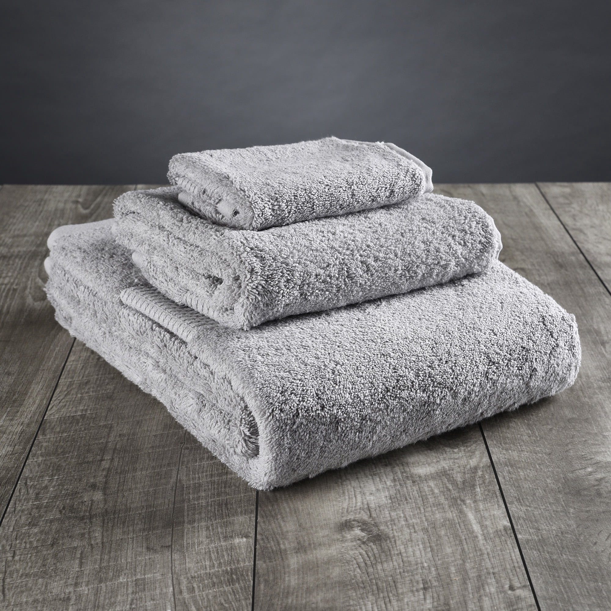 Delilah Home - 100% Organic Bath Towel Set - High Quality, Ultra-Soft, & Absorbent Turkish Organic Cotton Spa Towels - Eco-Friendly & Vegan (Three pieces Set-One Face/Hand/Bath Towels), Grey Towels