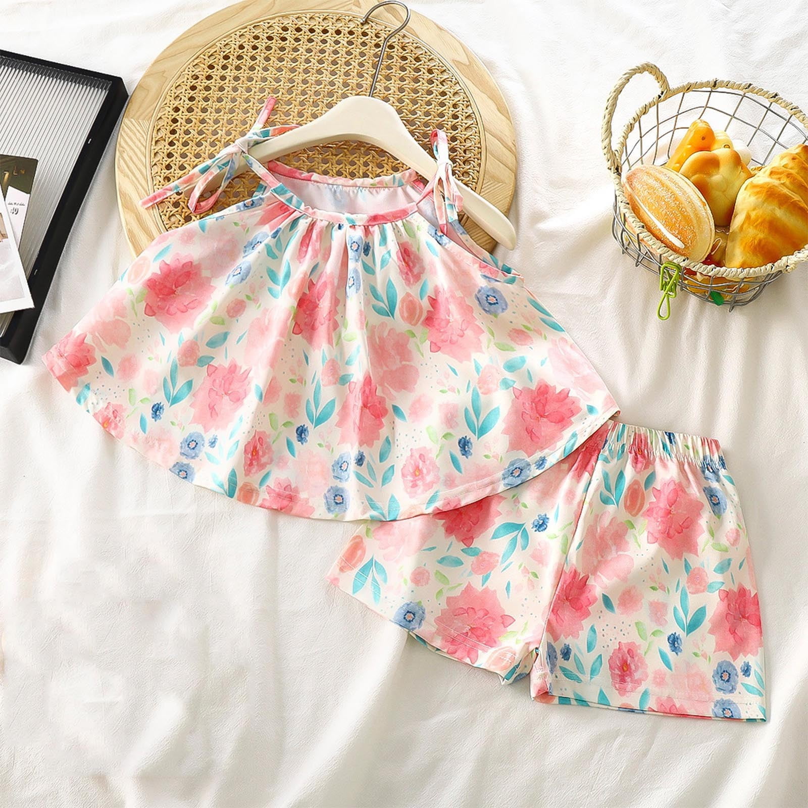 Delliss Girls Summer Floral Print Tie Neck Halter Top and Shorts Set 2 ...