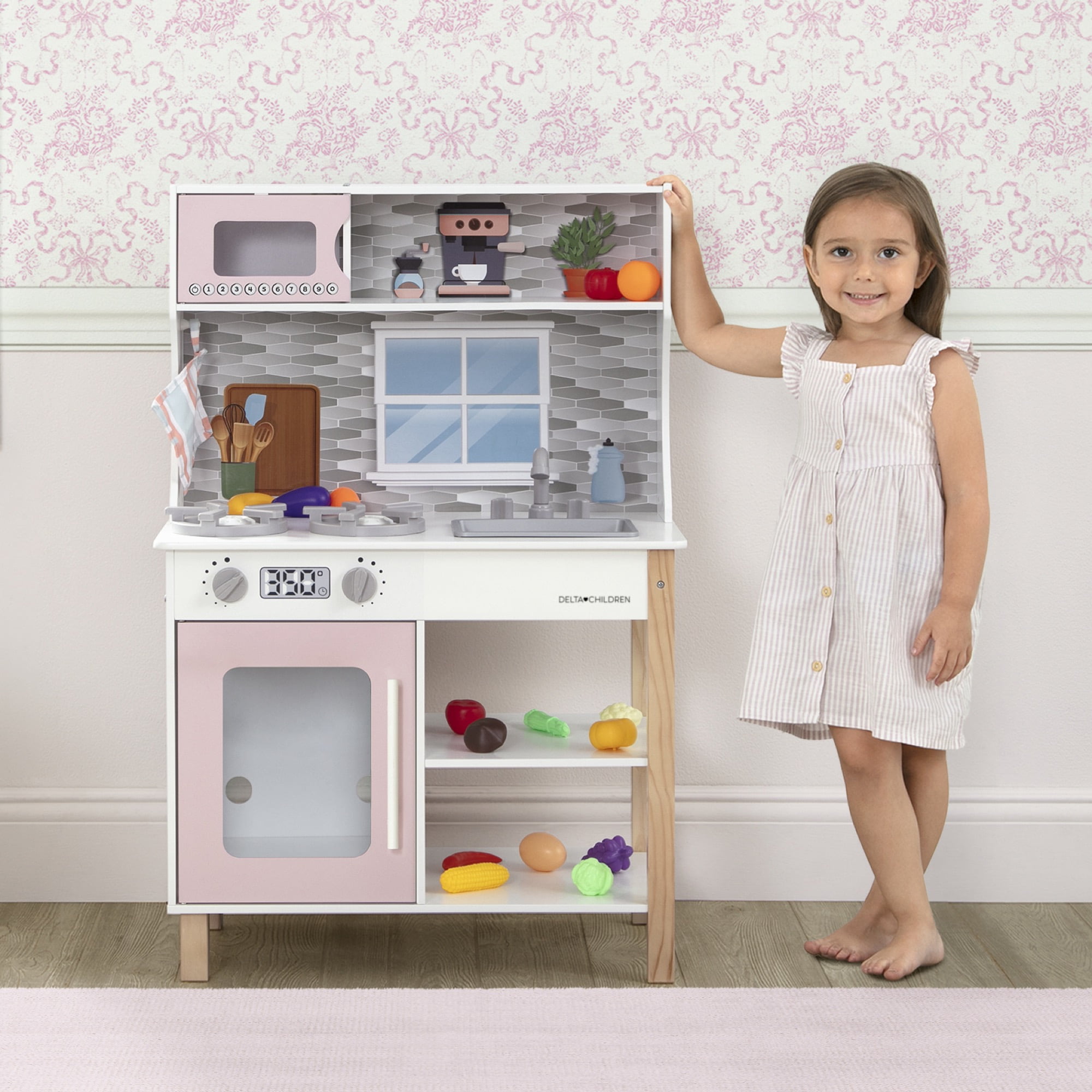 Delta Children Tiny Chef Play Kitchen - Wooden Toy Kitchen Playset with Realistic Knobs that Turn/Click, Oven, Sink, Microwave and 15 Pieces of Play Food, Pink