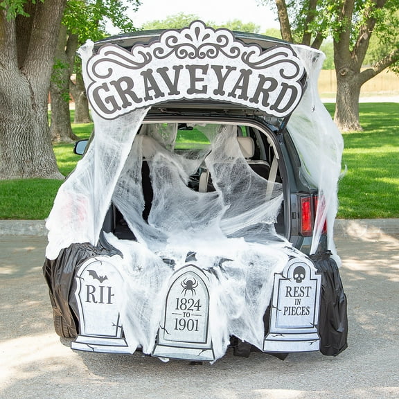 Deluxe Graveyard Trunk-or-Treat Decorating Kit - 21 Pc