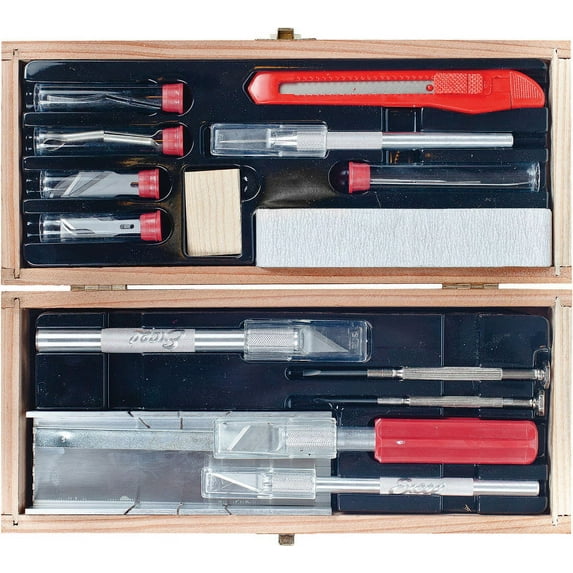 Deluxe Knife and Tool Set