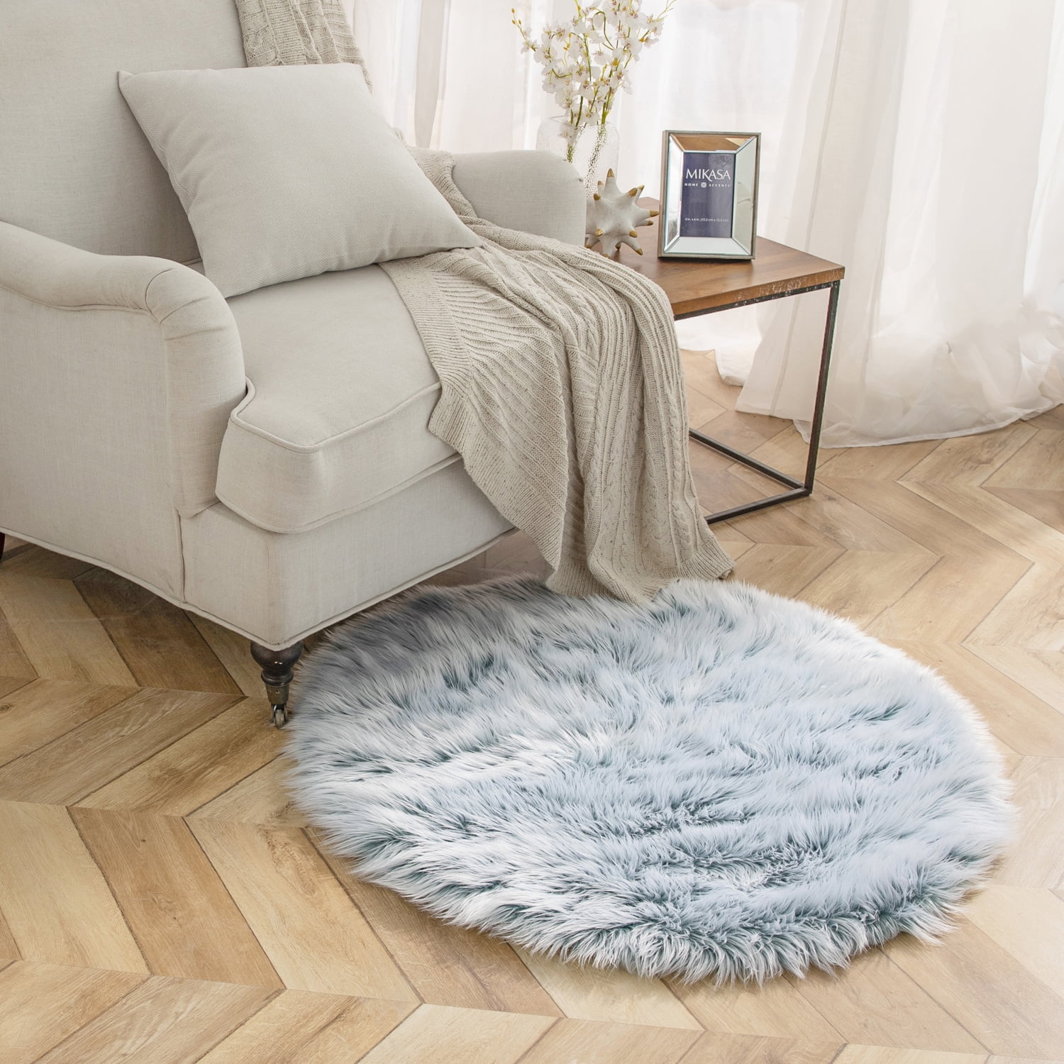Deluxe Ultra Soft Faux Sheepskin Fur Series Fluffy Decorative Indoor Shag Area Rug, 3 x 3 Feet Round, Turquiose and White, 1 Pack