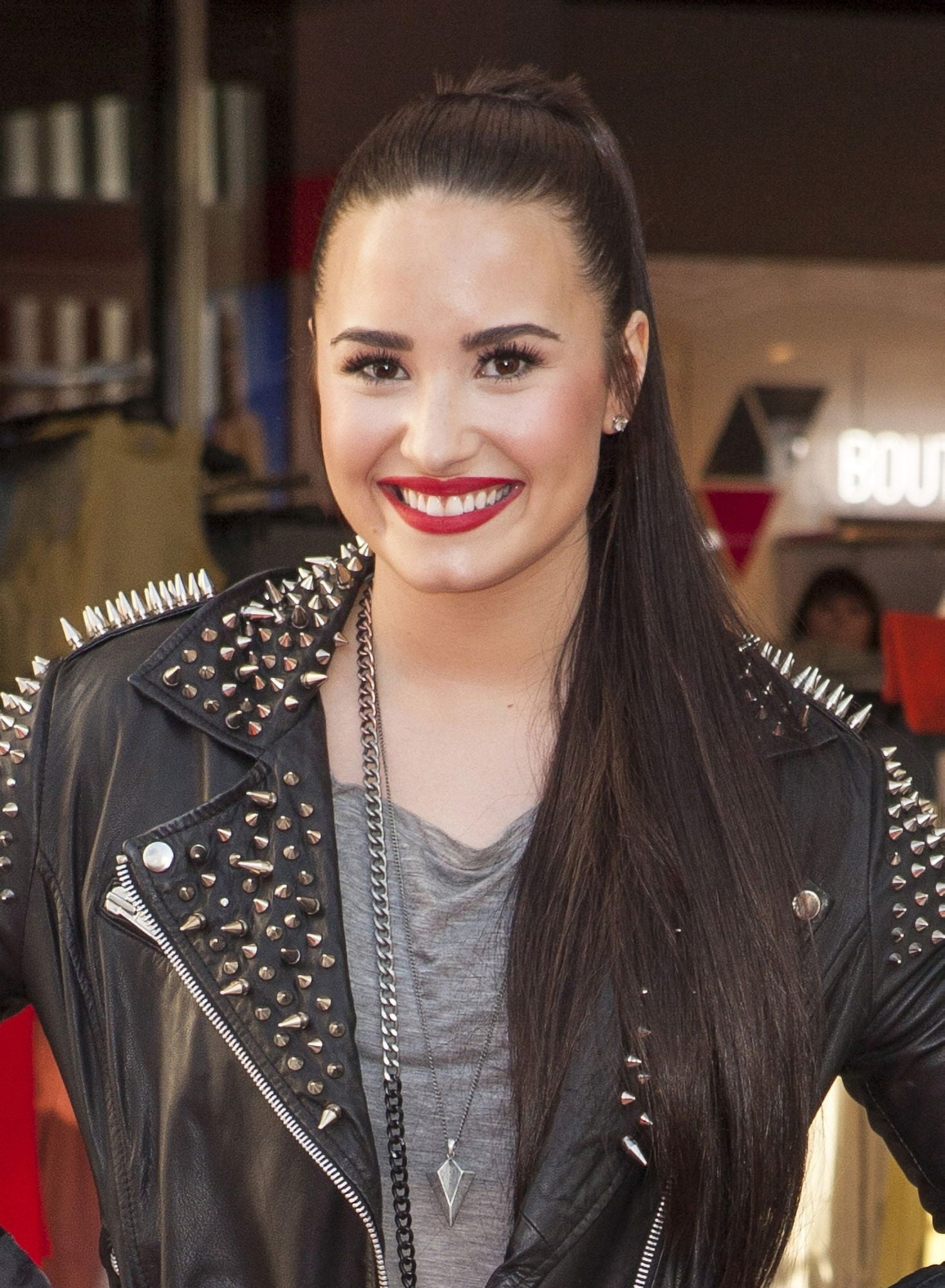 Demi Lovato At Arrivals For Topshop & Topman Grand Opening Party Canvas Art - (16 x 20)
