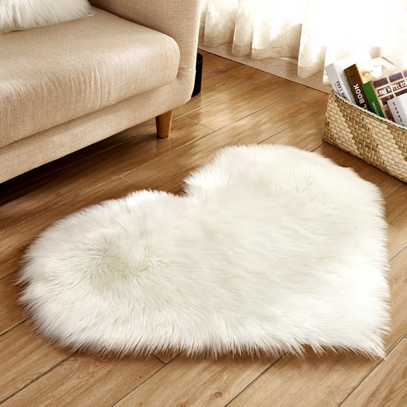 Denhf Faux Fur Heart Rug, Ultra Soft Fluffy Heart Shaped Rugs for Bedroom, Living Room and Kids Room, Cute Shaggy Mirror Rug, Aesthetic Girls Rug, Valentines Day Decorations, 20" x 16", White