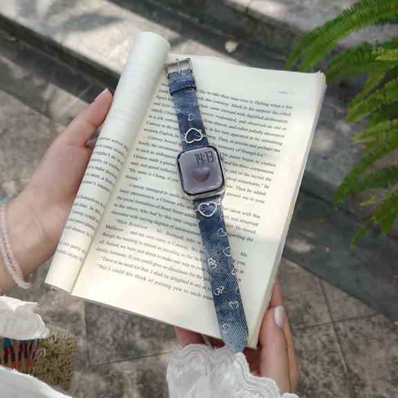 Denim Band Women Heart Design for Apple Watch 38/40/41/42mm(S10), Canvas Fashion Replacement Strap for iWatch Series 10 9 8 7 6 5 4 3 2 1 SE Ultra, with Metal Buckle, Darkblue