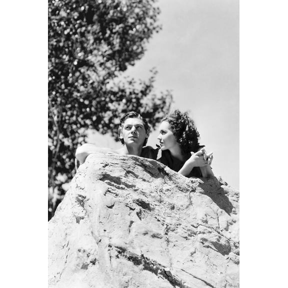 Dennis O'Keefe and Margo in The Leopard Man 24x36 Poster