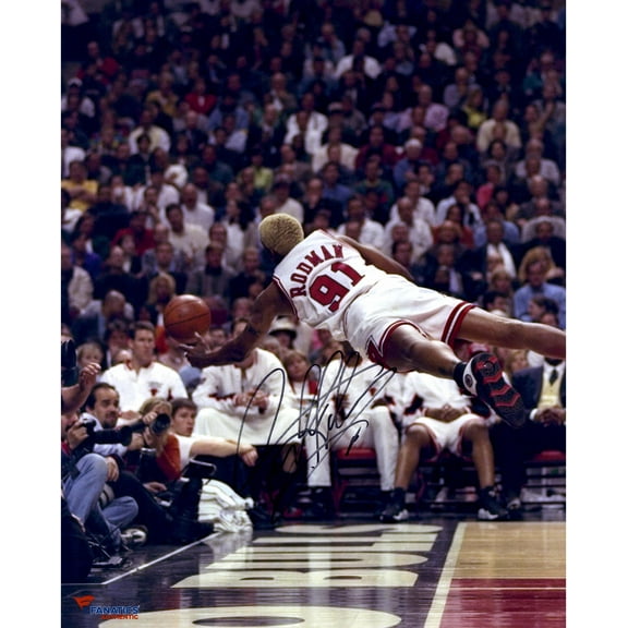 Dennis Rodman Chicago Bulls Autographed 16'' x 20'' Diving Photograph 2 - Fanatics Authentic Certified