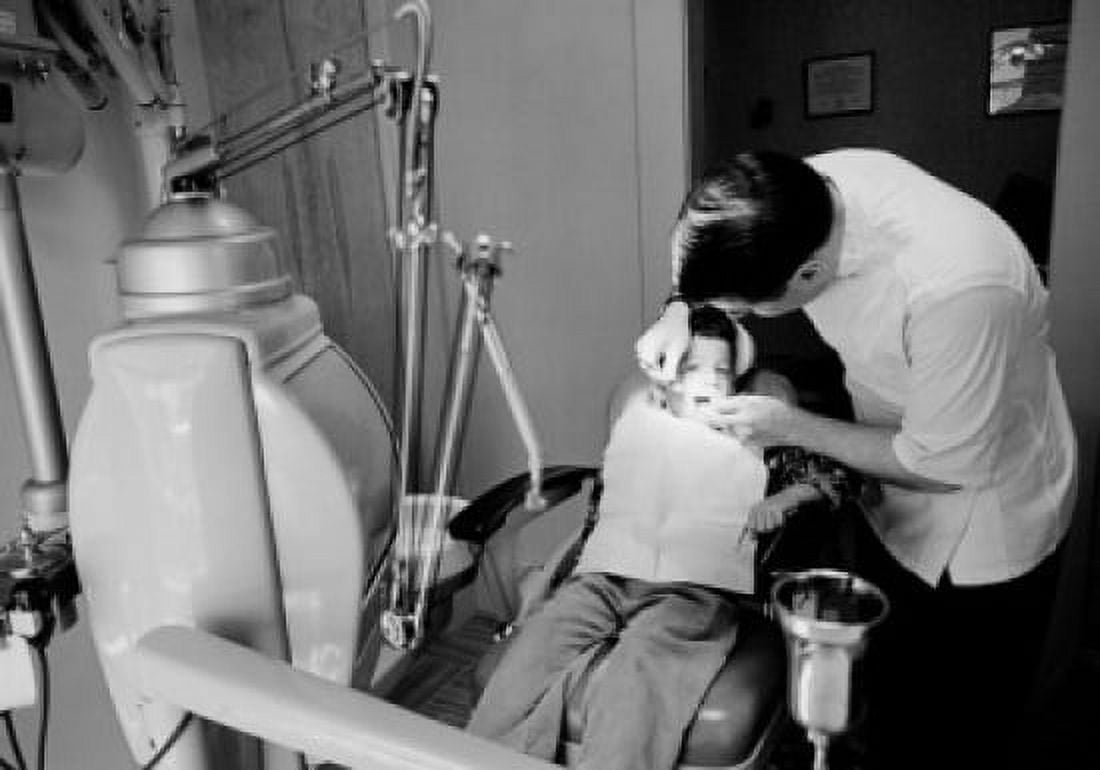 Dentist examining boys teeth Canvas Art - (18 x 24)