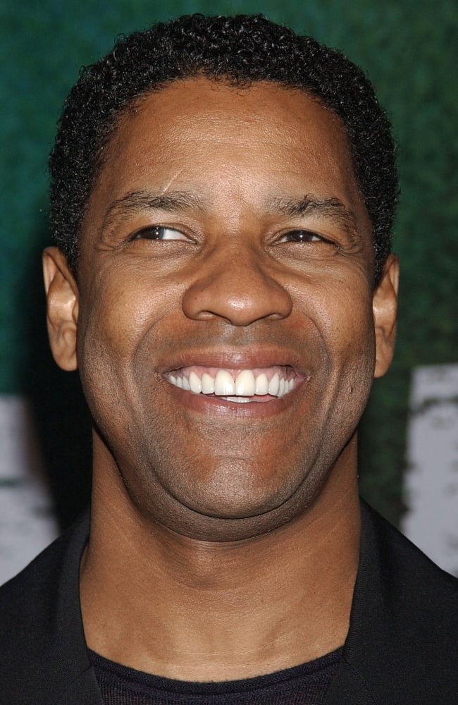 Denzel Washington At Arrivals For Deja Vu Premiere Canvas Art - (16 x 20)