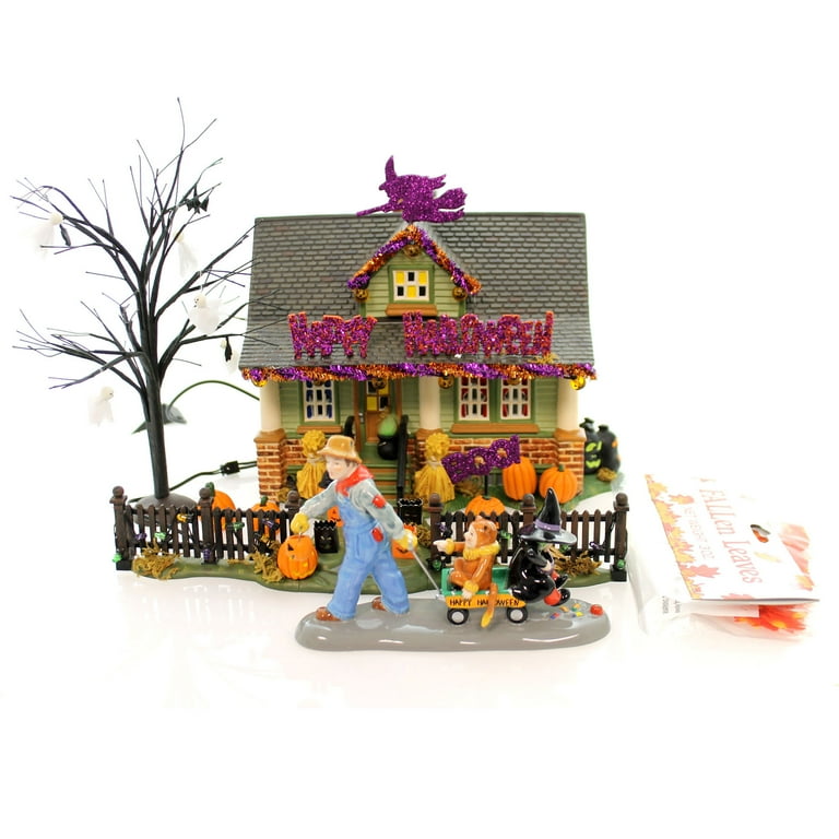 Dept 56 Snow Village Halloween 1031 Trick or Treat Drive