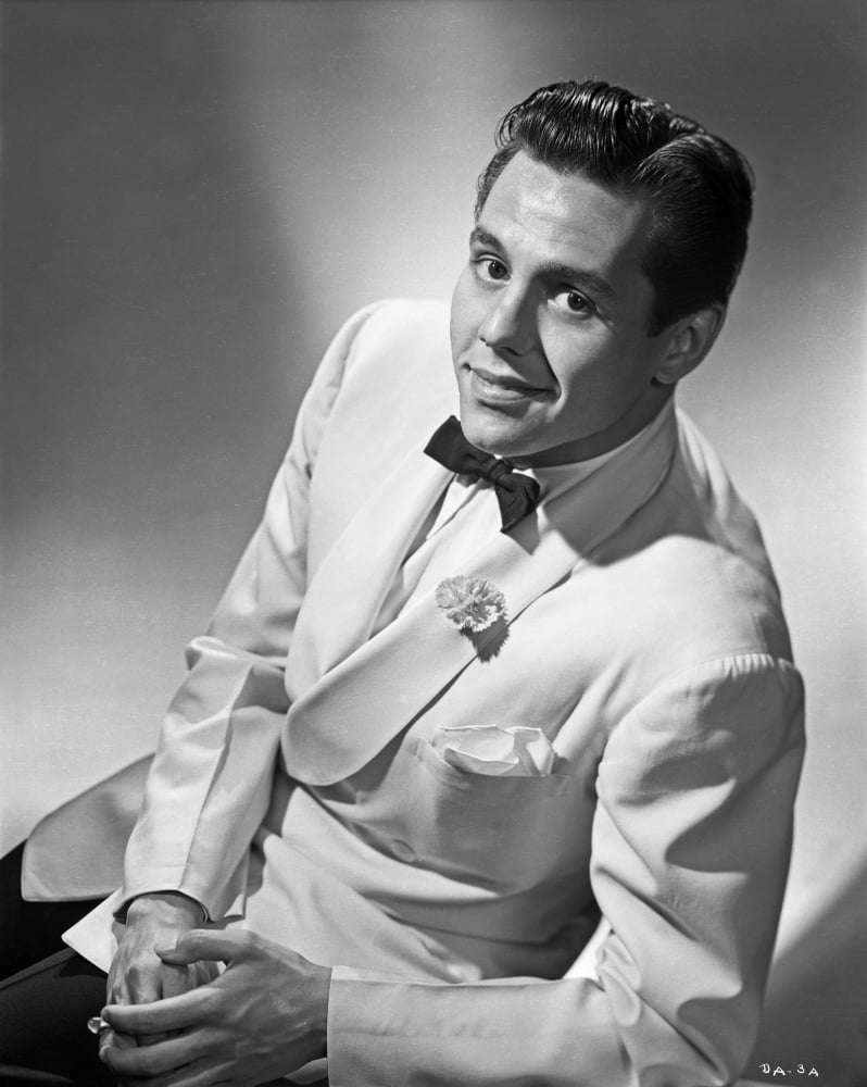 Desi Arnaz Photo Print (8 x 10) - Walmart.com