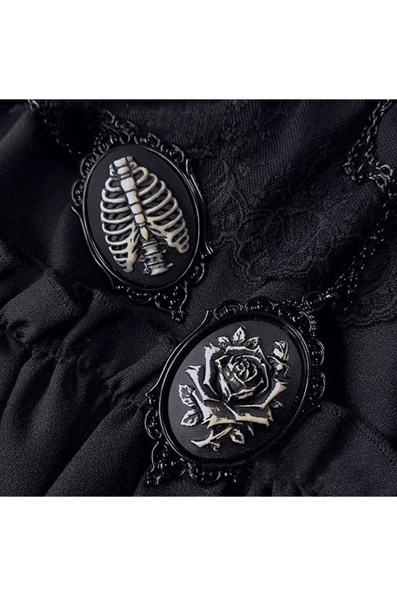 Design Gothic Black Rose Pendant Necklace