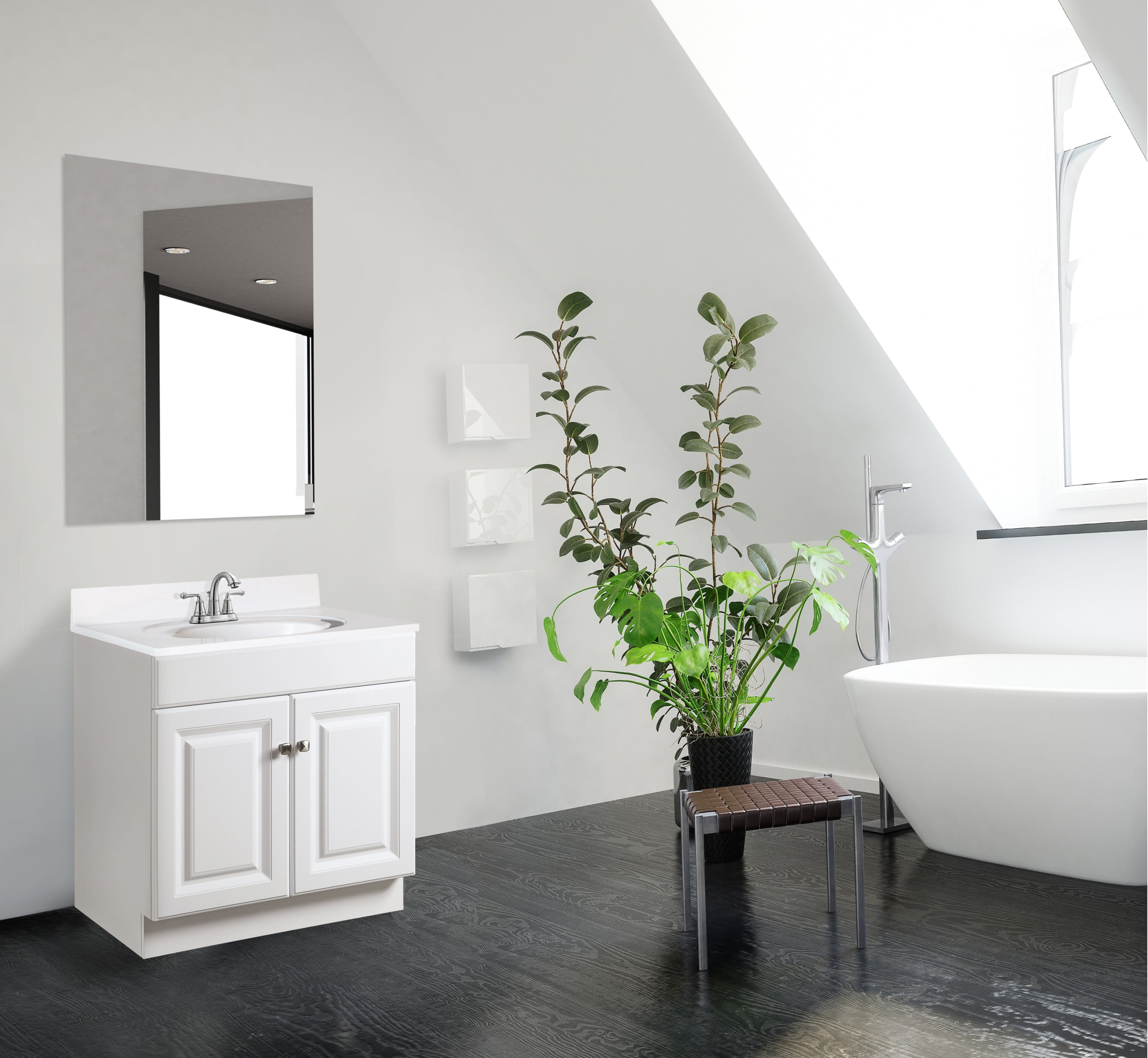 Wyndham White Cultured Marble Top Freestanding Bathroom Vanity