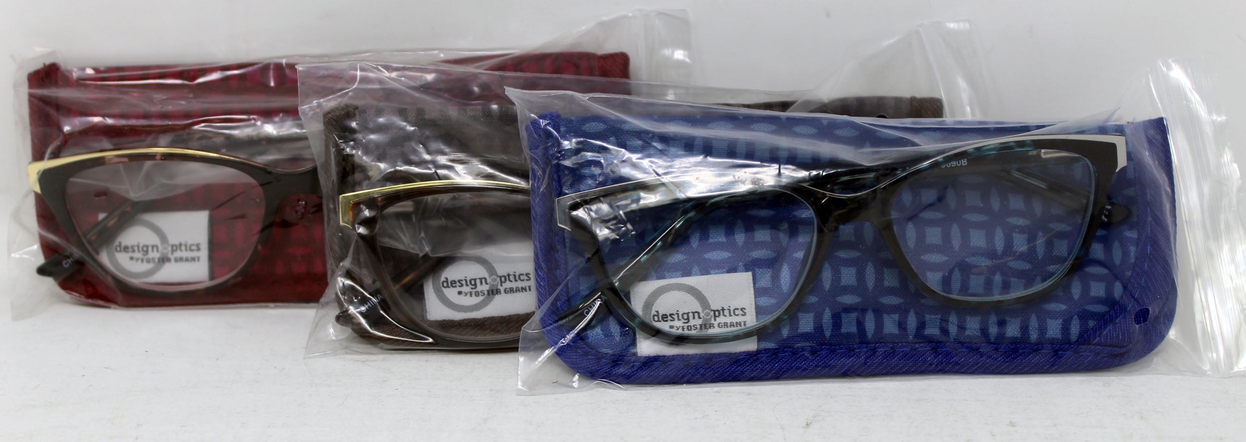 Design Optic By Foster Grant Full Frame Plastic Metal Trimme Glasses +1