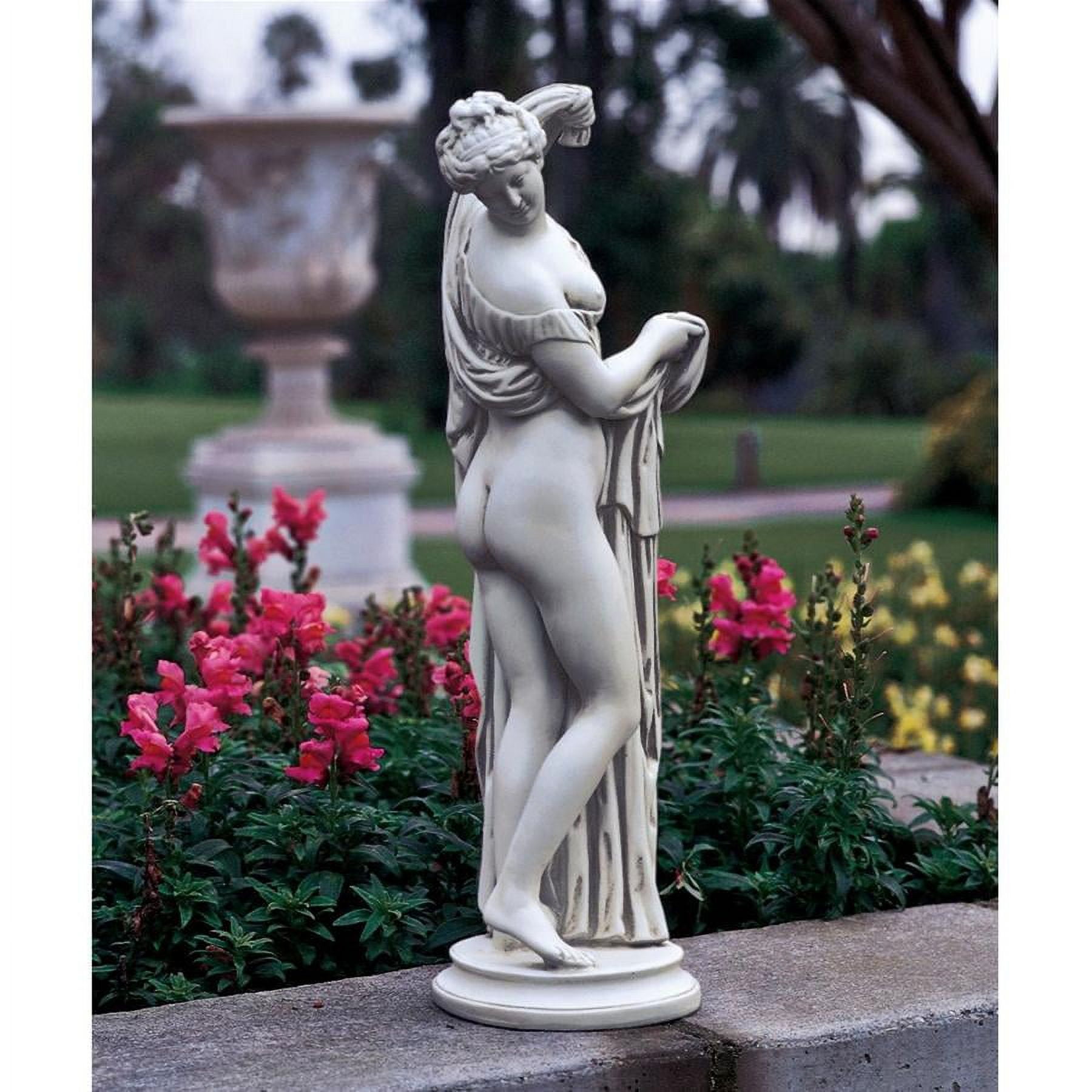 Callipygian Venus Gallery Statue - Design Toscano