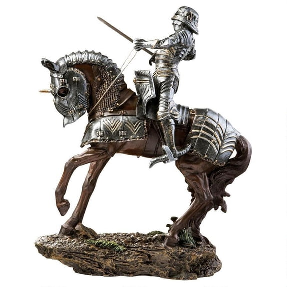 Design Toscano Knights of Blenheim Palace: Silver Knight Sculpture