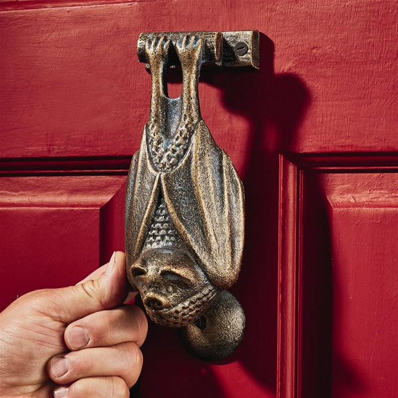 Design Toscano Vampire Bat Foundry Cast Iron Door Knocker