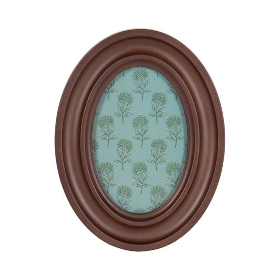 DesignOvation  4x6 Picture Frame  Oval Walnut Tabletop Photo Frame