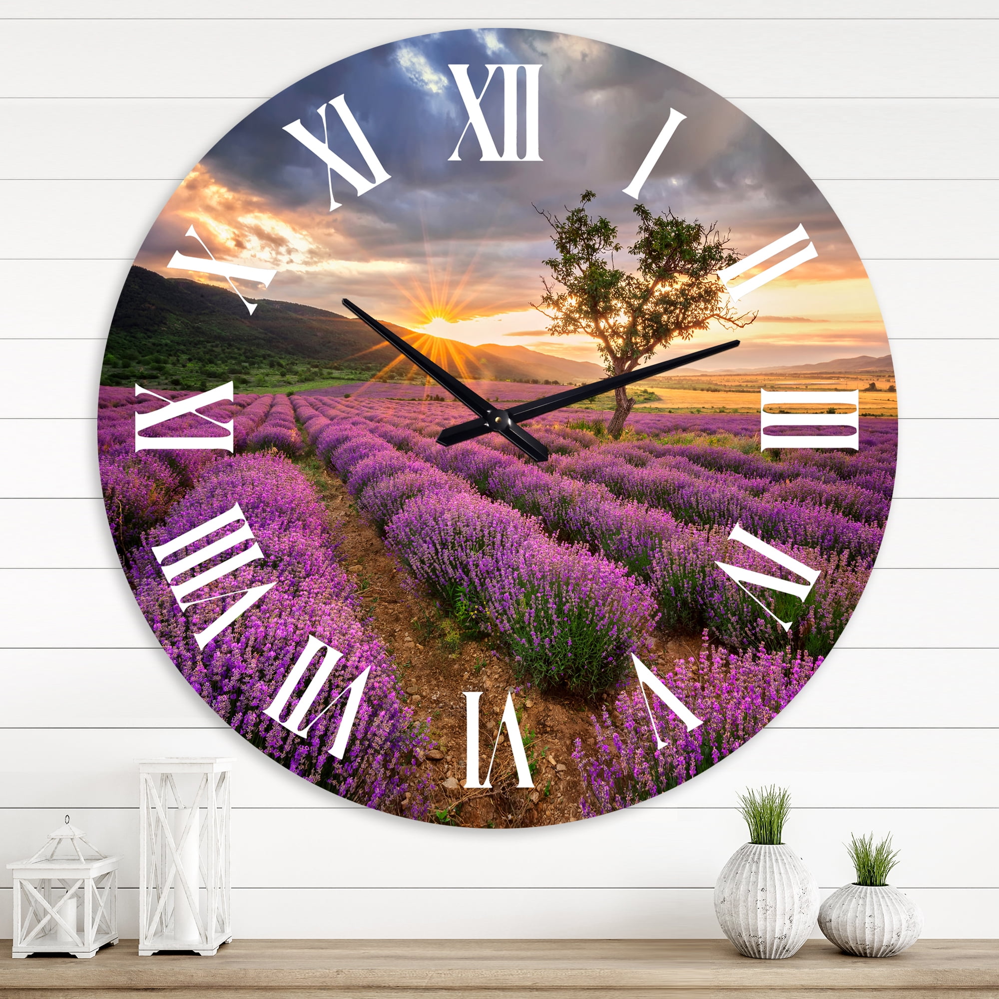 Designart 1 in Farmhouse Wall Clock