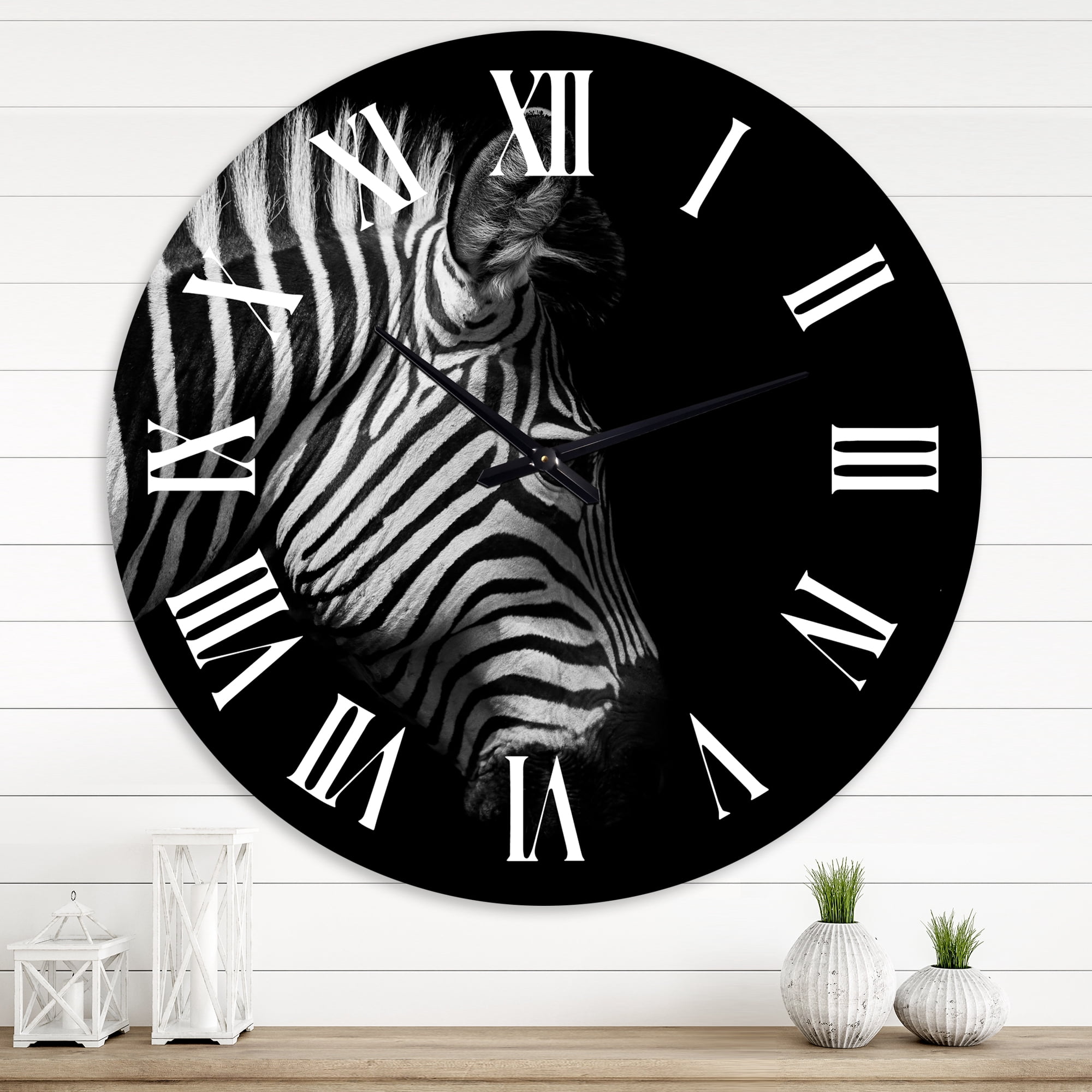 Designart 1 in Quartz Farmhouse Wall Clock