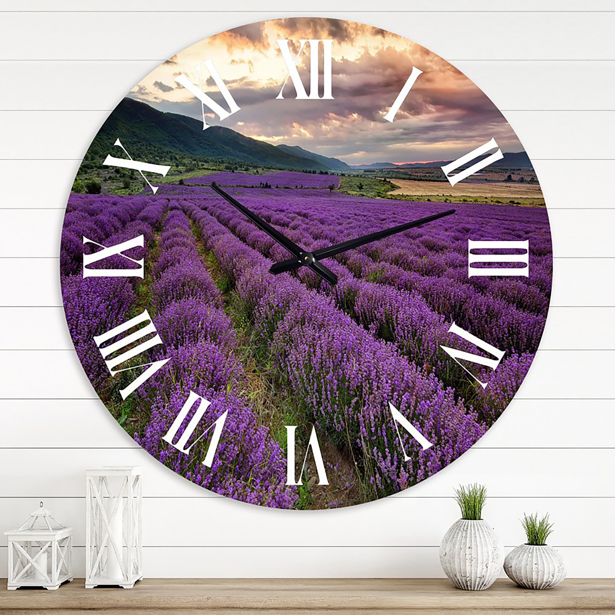 Designart 1 in Quartz Farmhouse Wall Clock