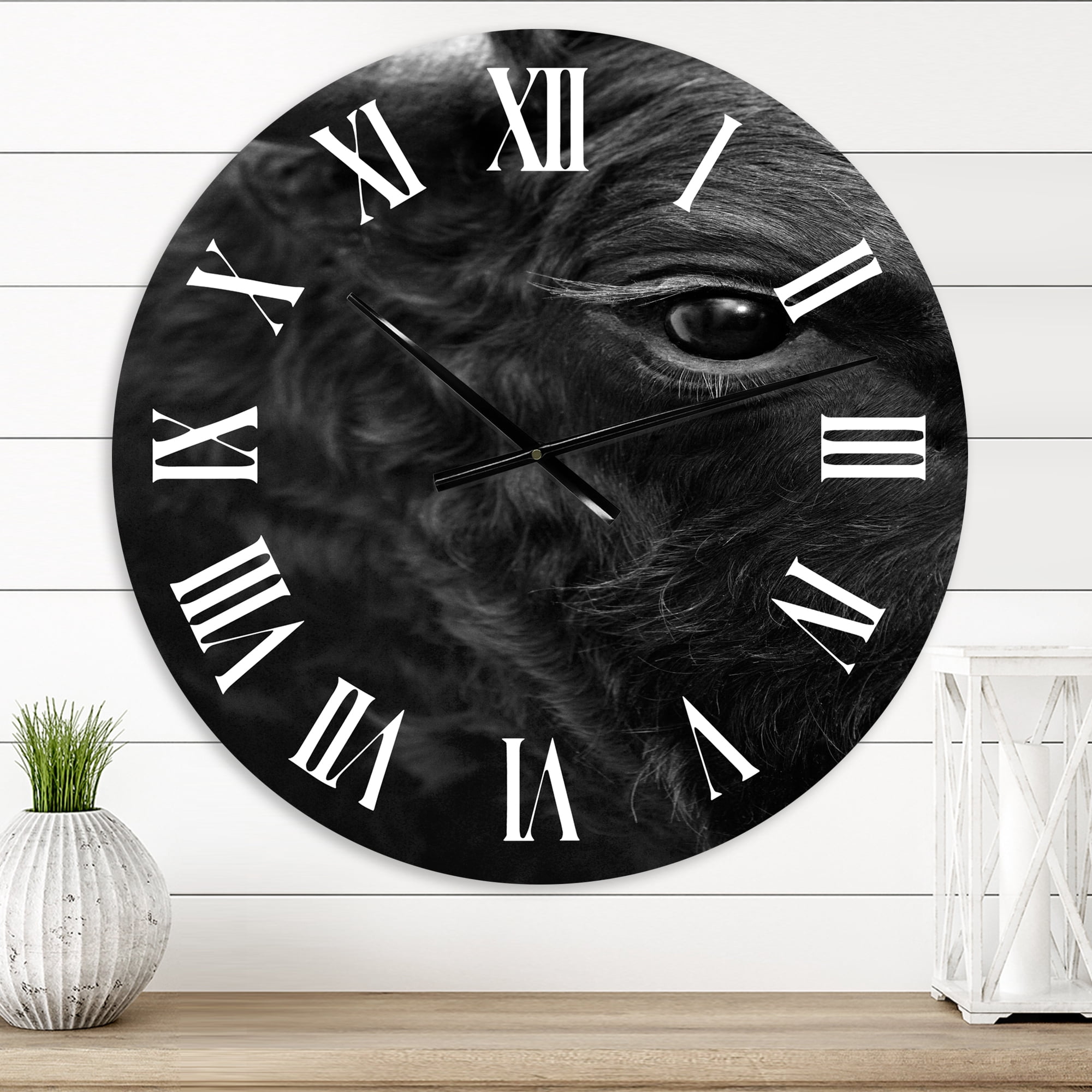 Designart 1 in Quartz Farmhouse Wall Clock