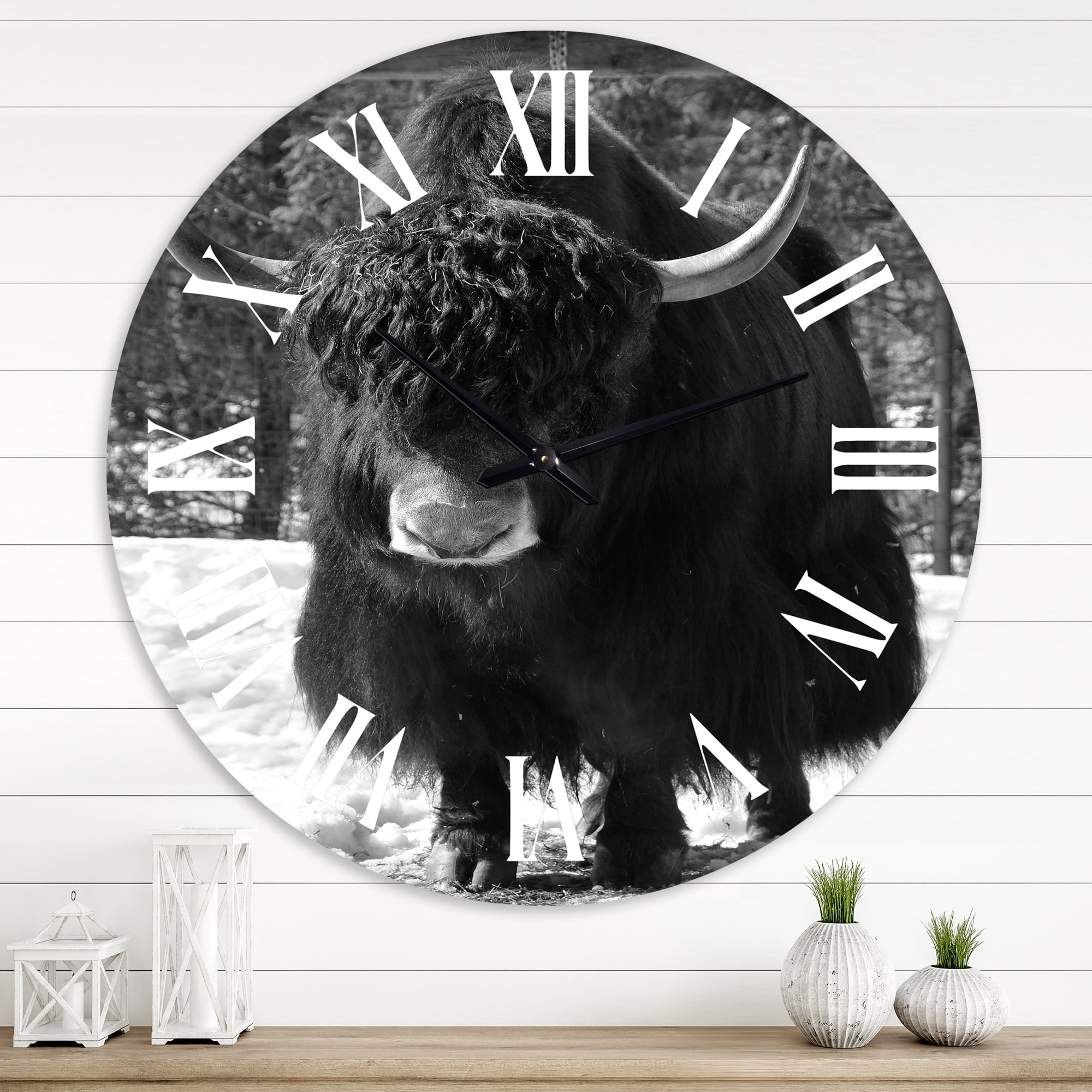 Designart 1 in Quartz Farmhouse Wall Clock