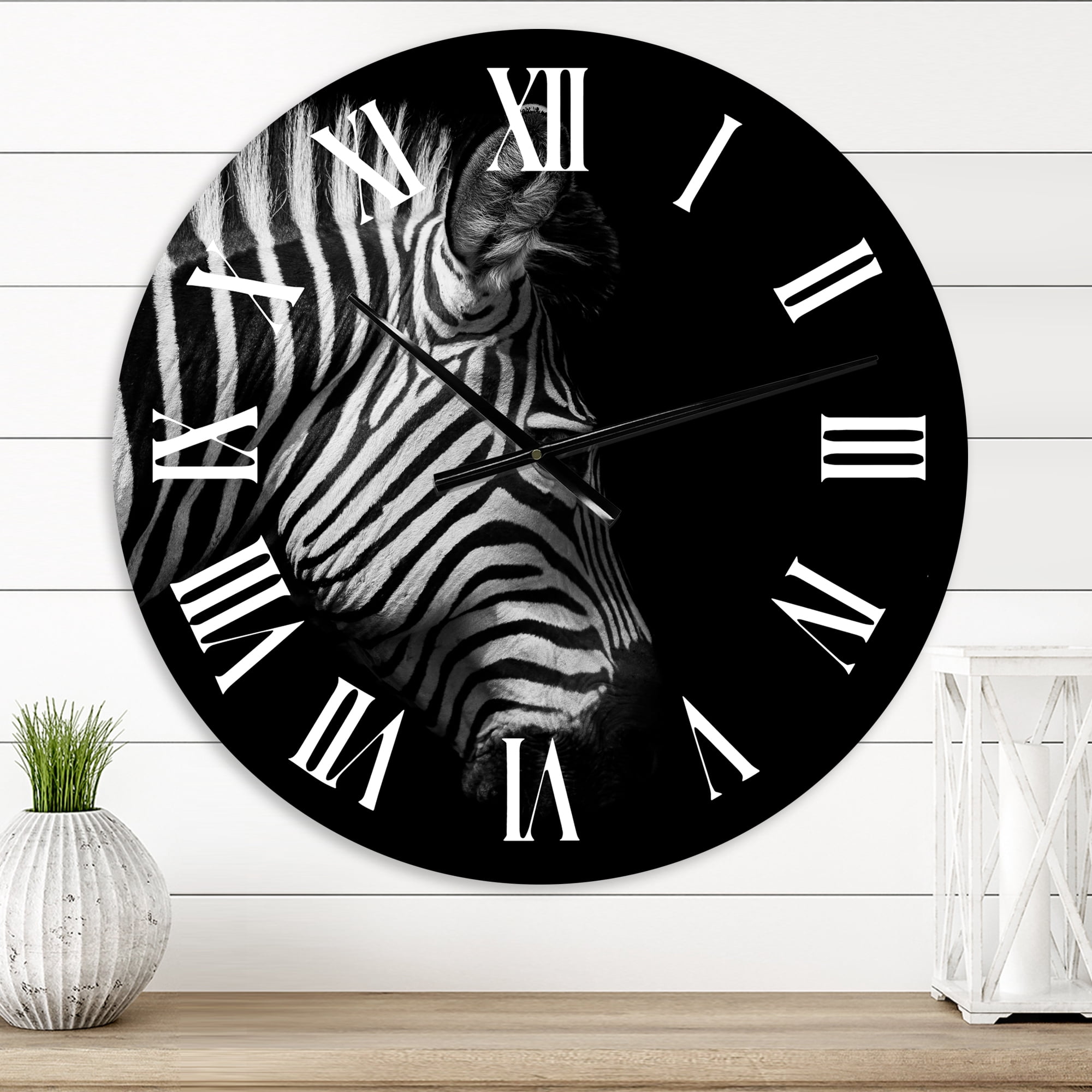 Designart 1 in Quartz Farmhouse Wall Clock