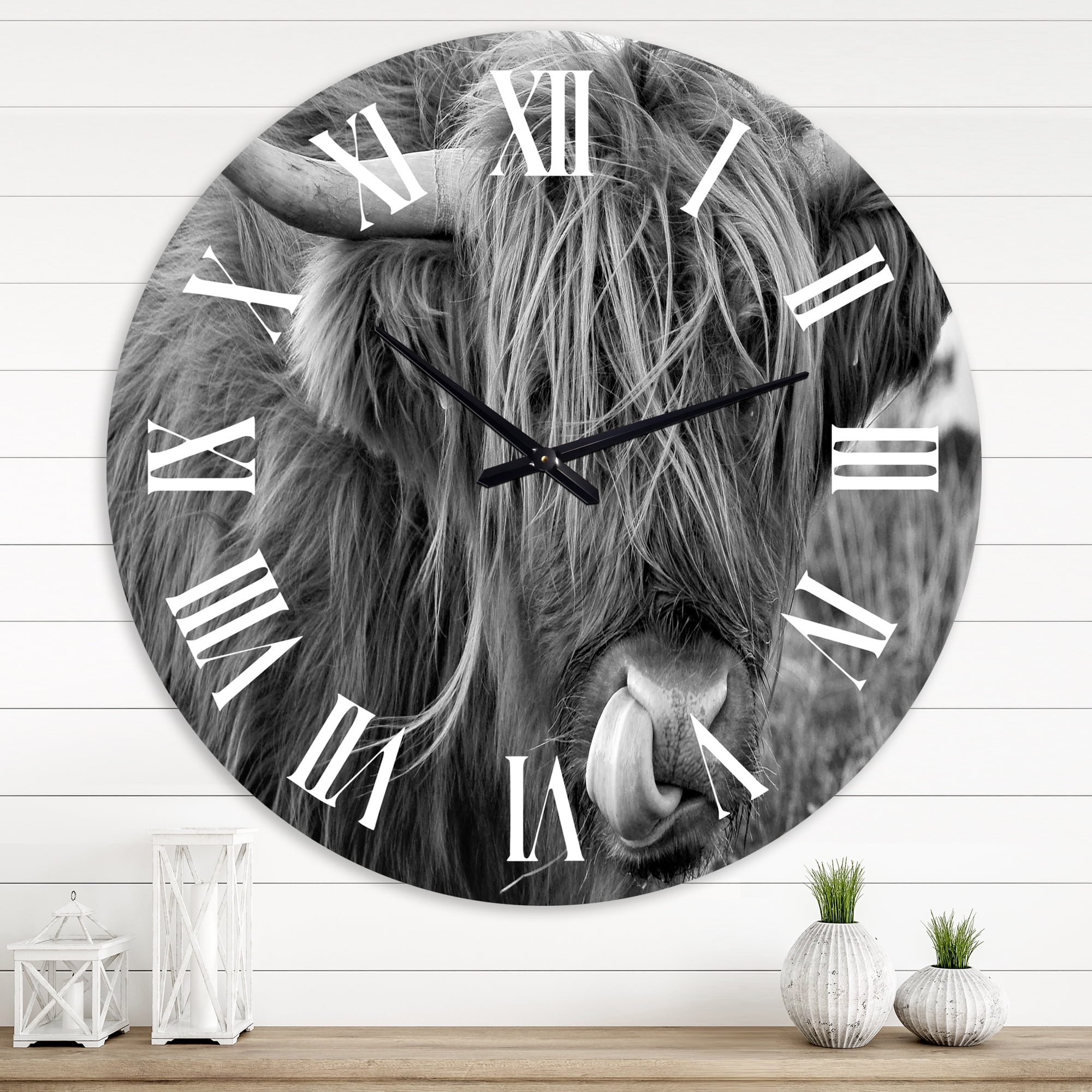 Designart 1 in Quartz Farmhouse Wall Clock