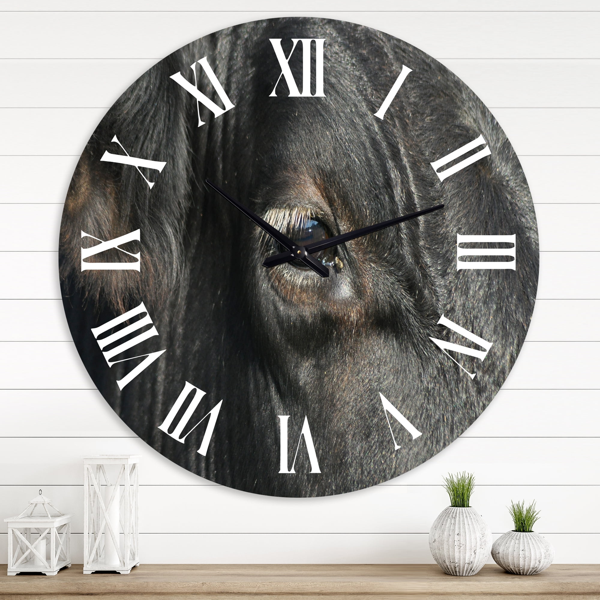 Designart 1 in Quartz Farmhouse Wall Clock