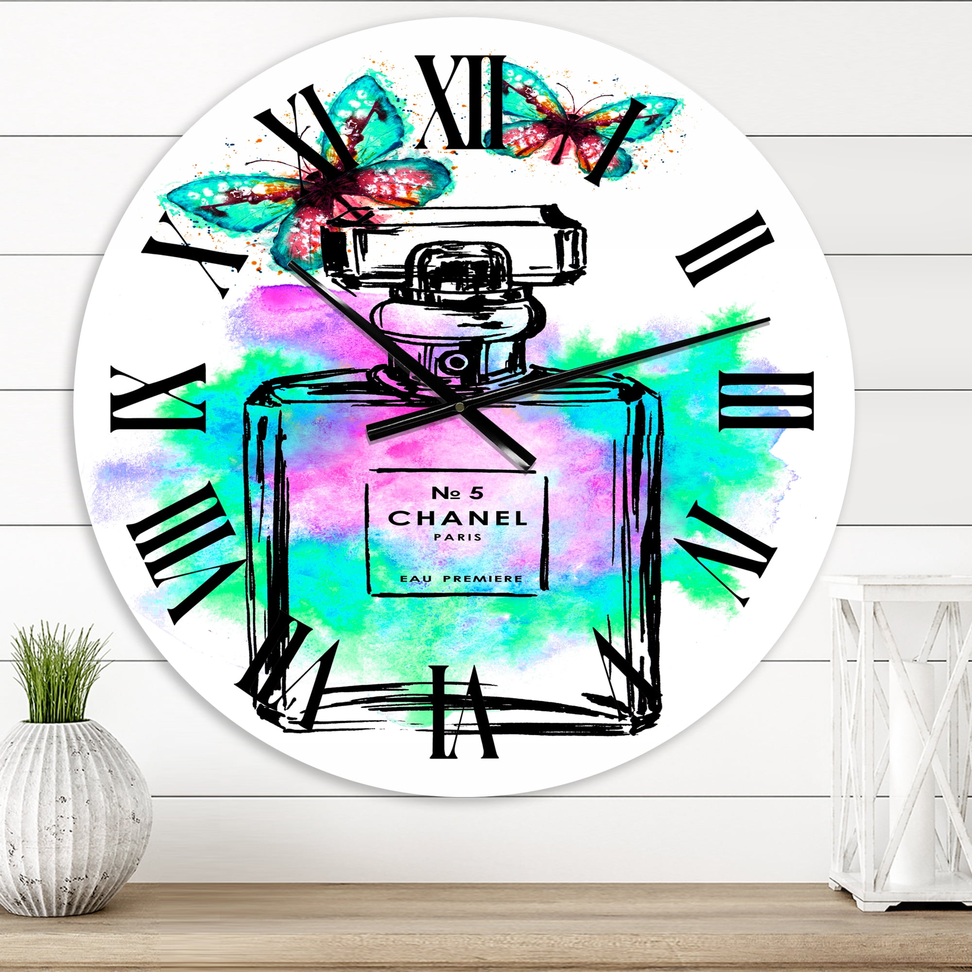 Designart 1 in Quartz Modern/Contemporary Wall Clock