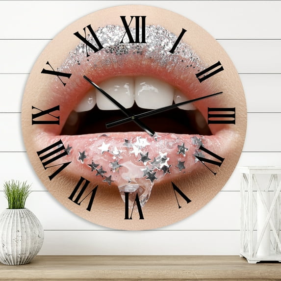 Designart 1 in Quartz Modern/Contemporary Wall Clock