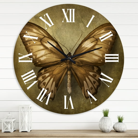 Designart 1 in Quartz Vintage Wall Clock