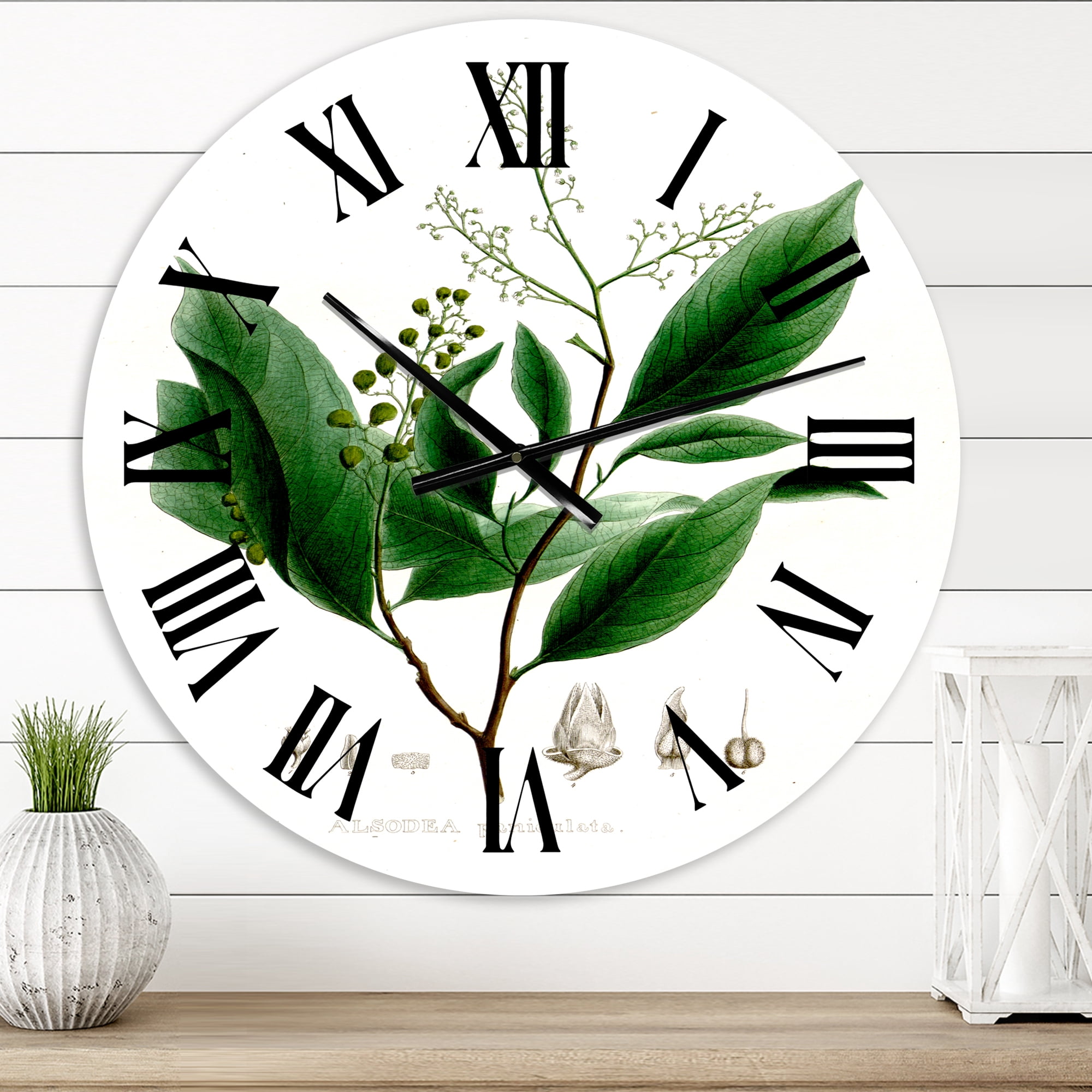 Designart 1 in Traditional Wall Clock