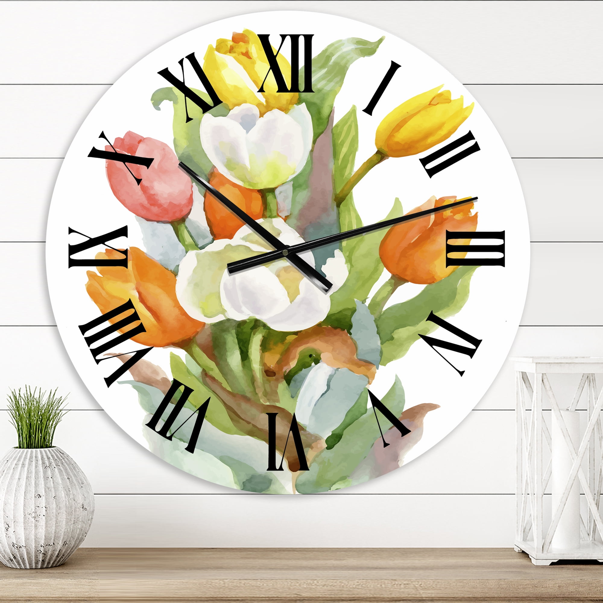 Designart 1 in Traditional Wall Clock