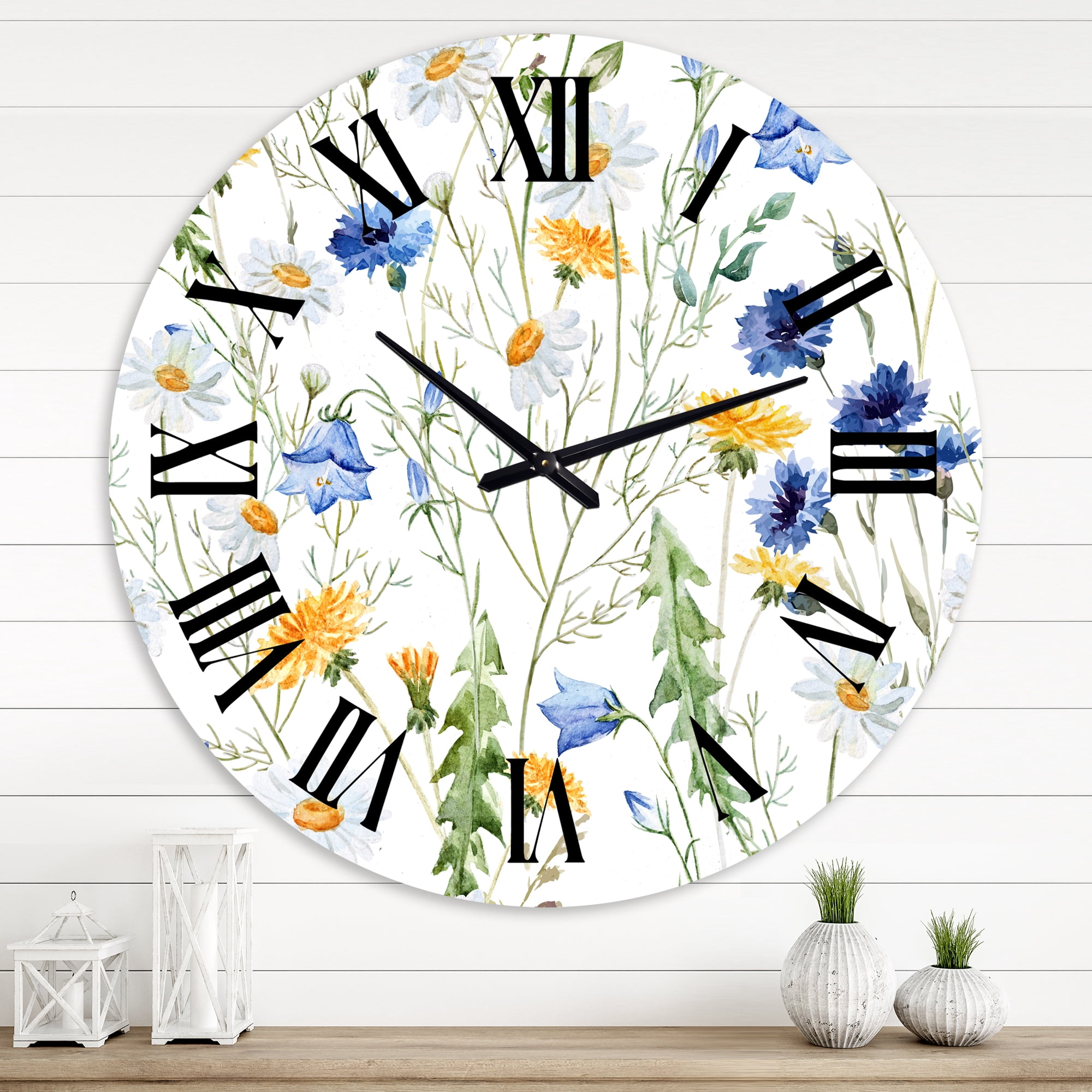 Designart 1 in Traditional Wall Clock