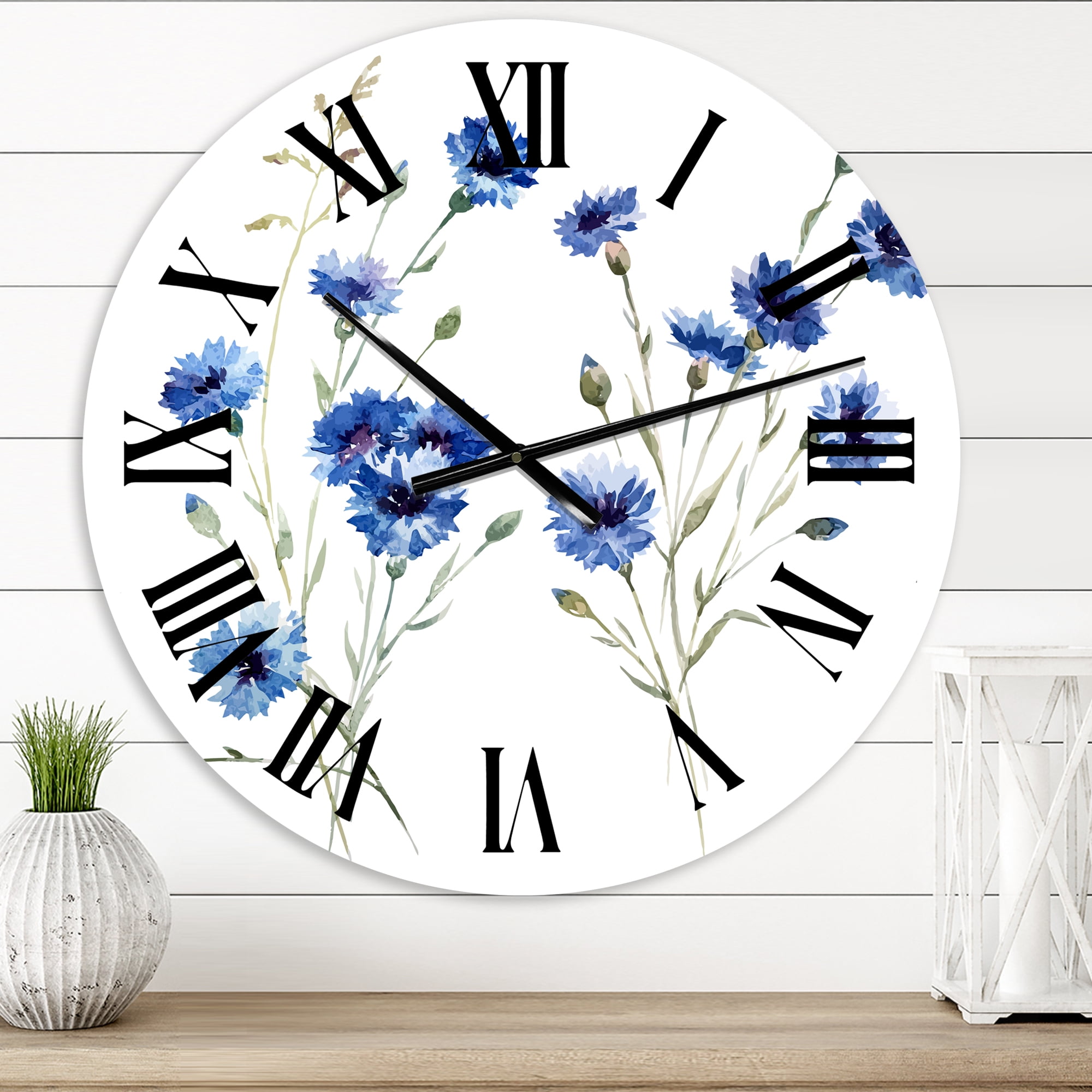Designart 1 in Traditional Wall Clock