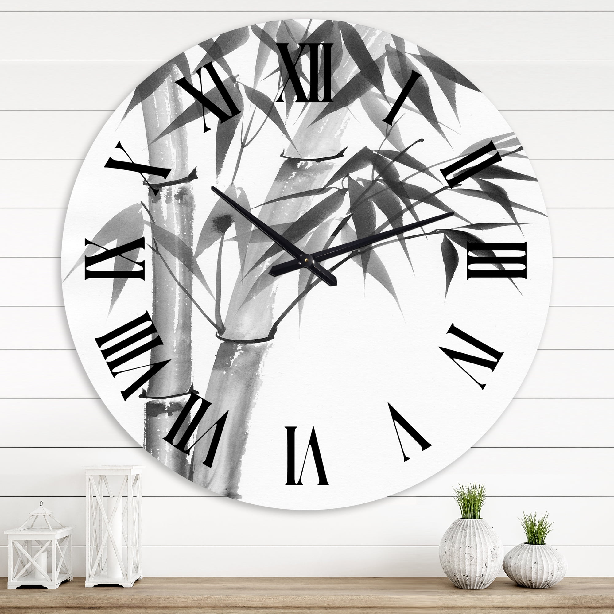 Designart 1 in Traditional Wall Clock
