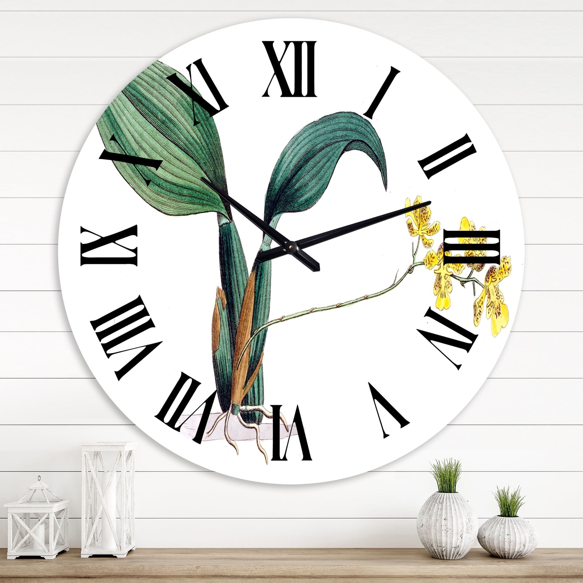 Designart 1 in Traditional Wall Clock