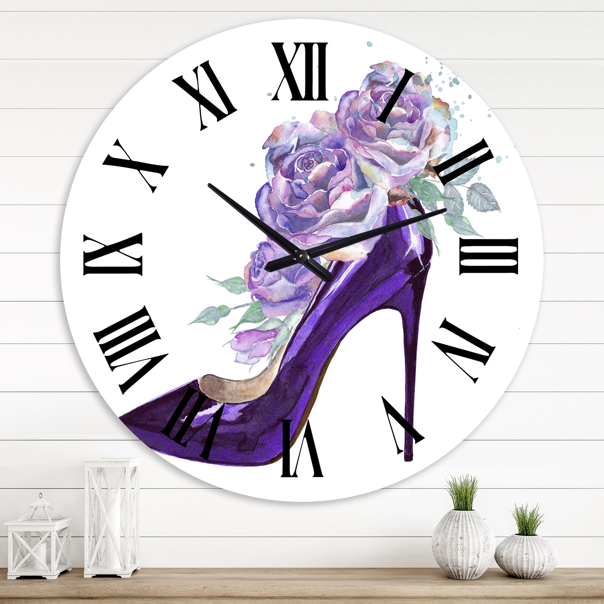 Designart 1 in Traditional Wall Clock