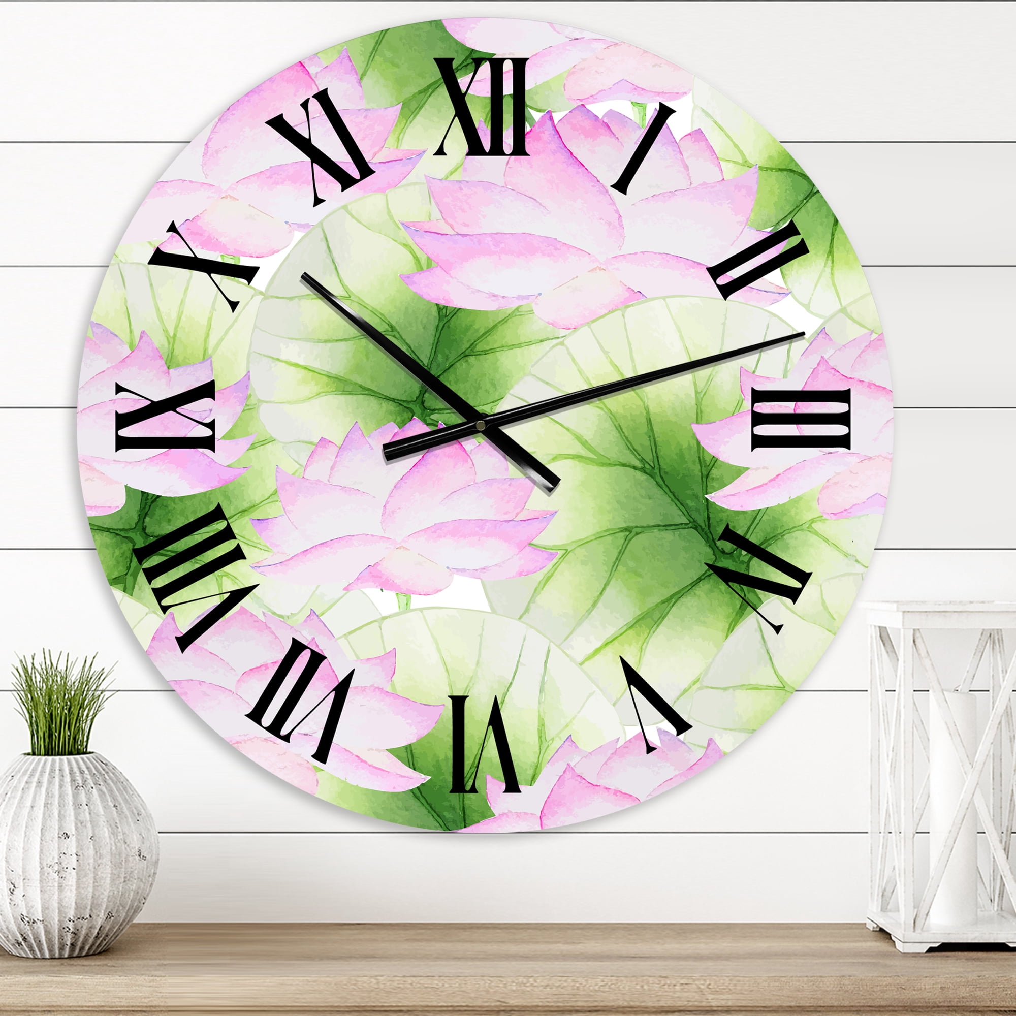 Designart 1 in Traditional Wall Clock