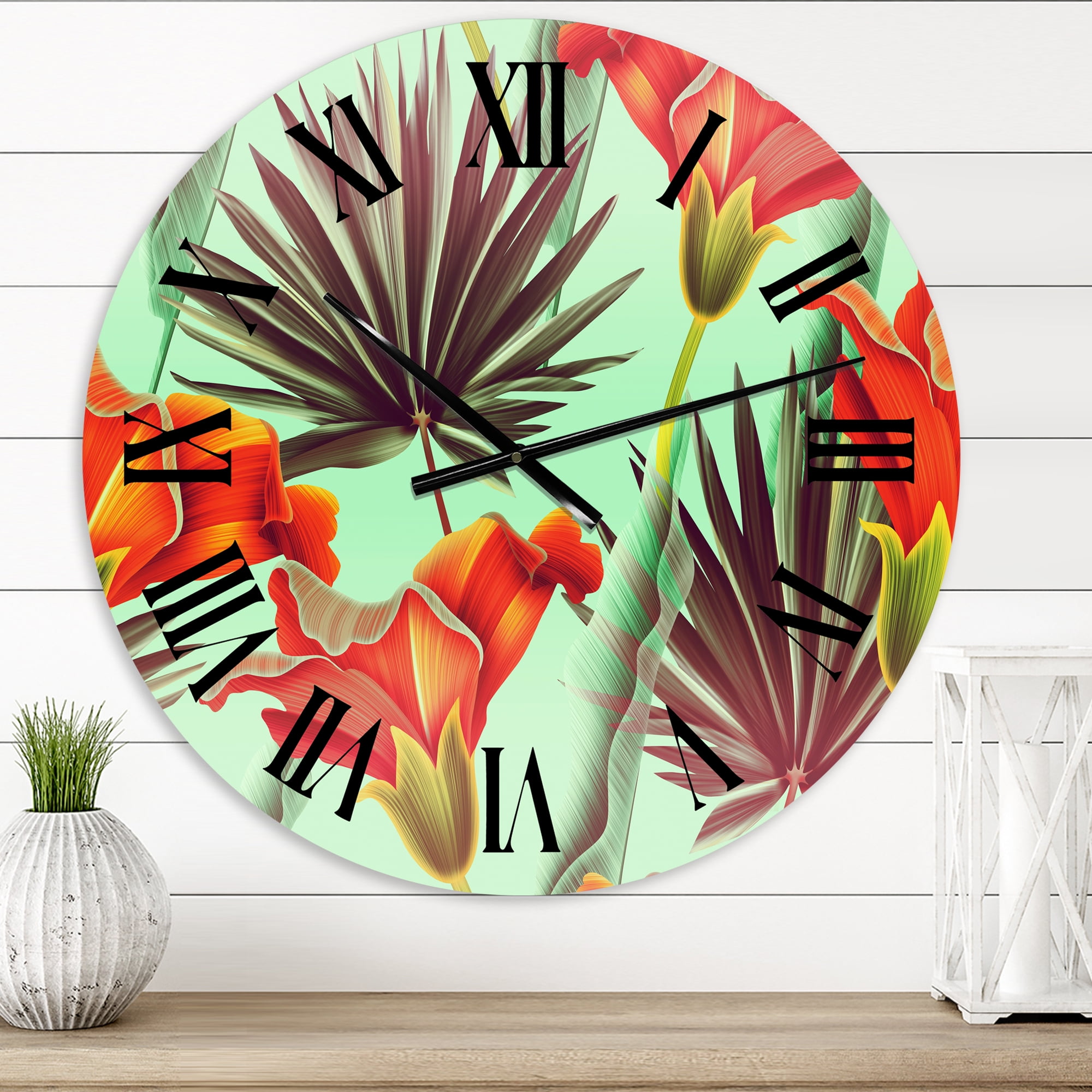 Designart 1 in Traditional Wall Clock