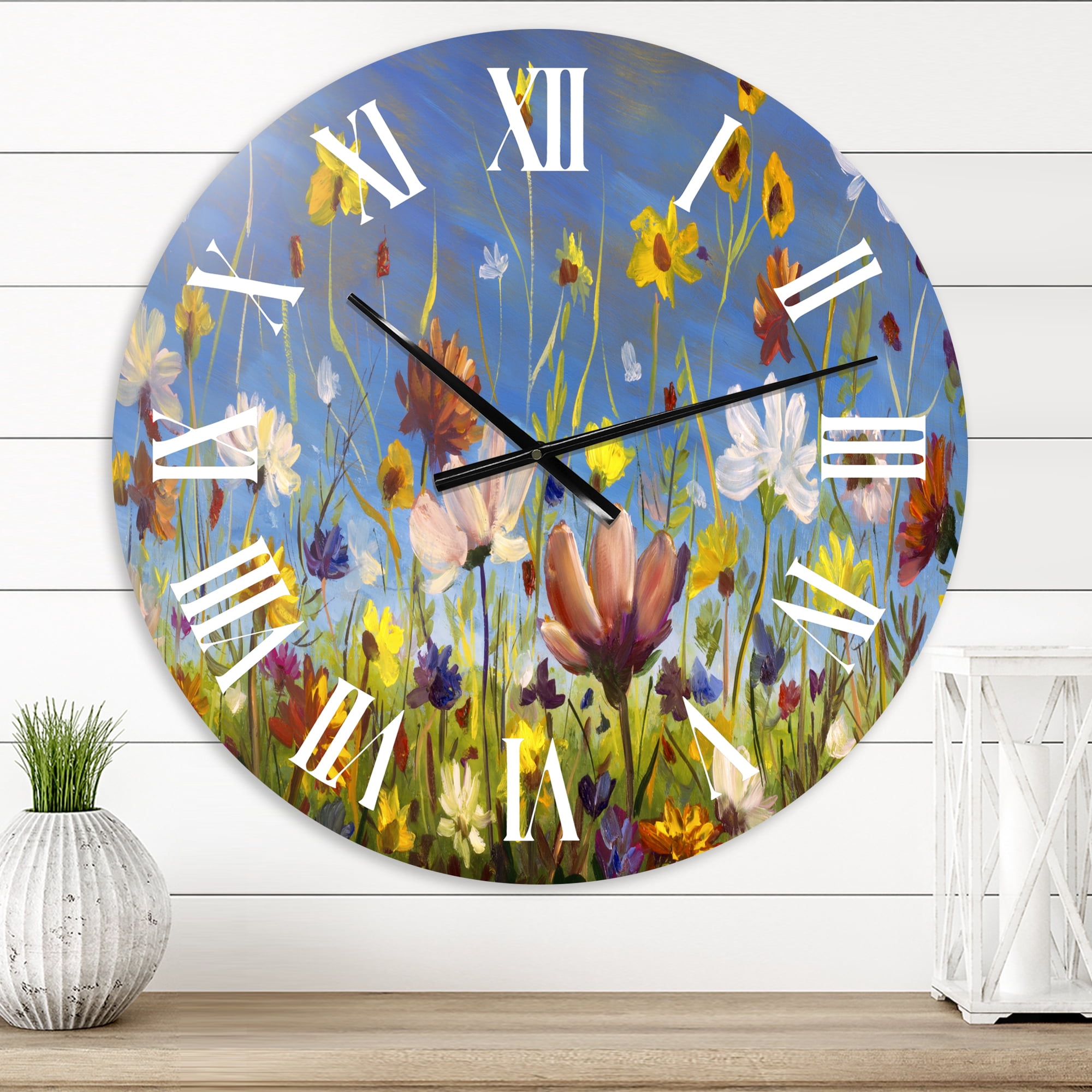 Designart 1 in Traditional Wall Clock